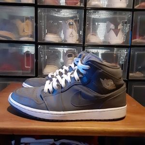 Jordan 1 Mid Cool Grey